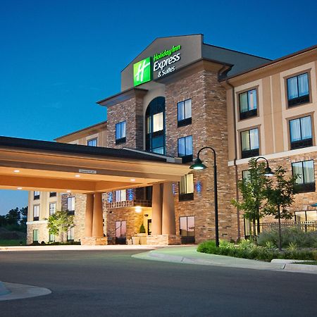 Holiday Inn Express Hotel & Suites Wichita Northeast By Ihg Kültér fotó