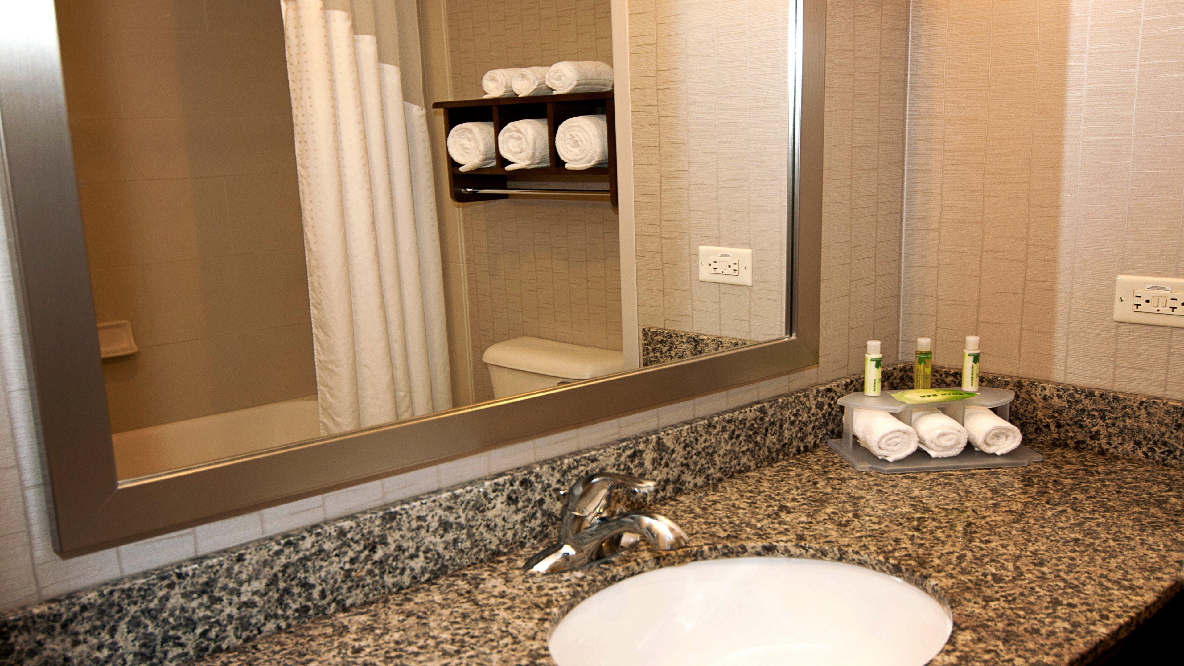 Holiday Inn Express Hotel & Suites Wichita Northeast By Ihg Kültér fotó