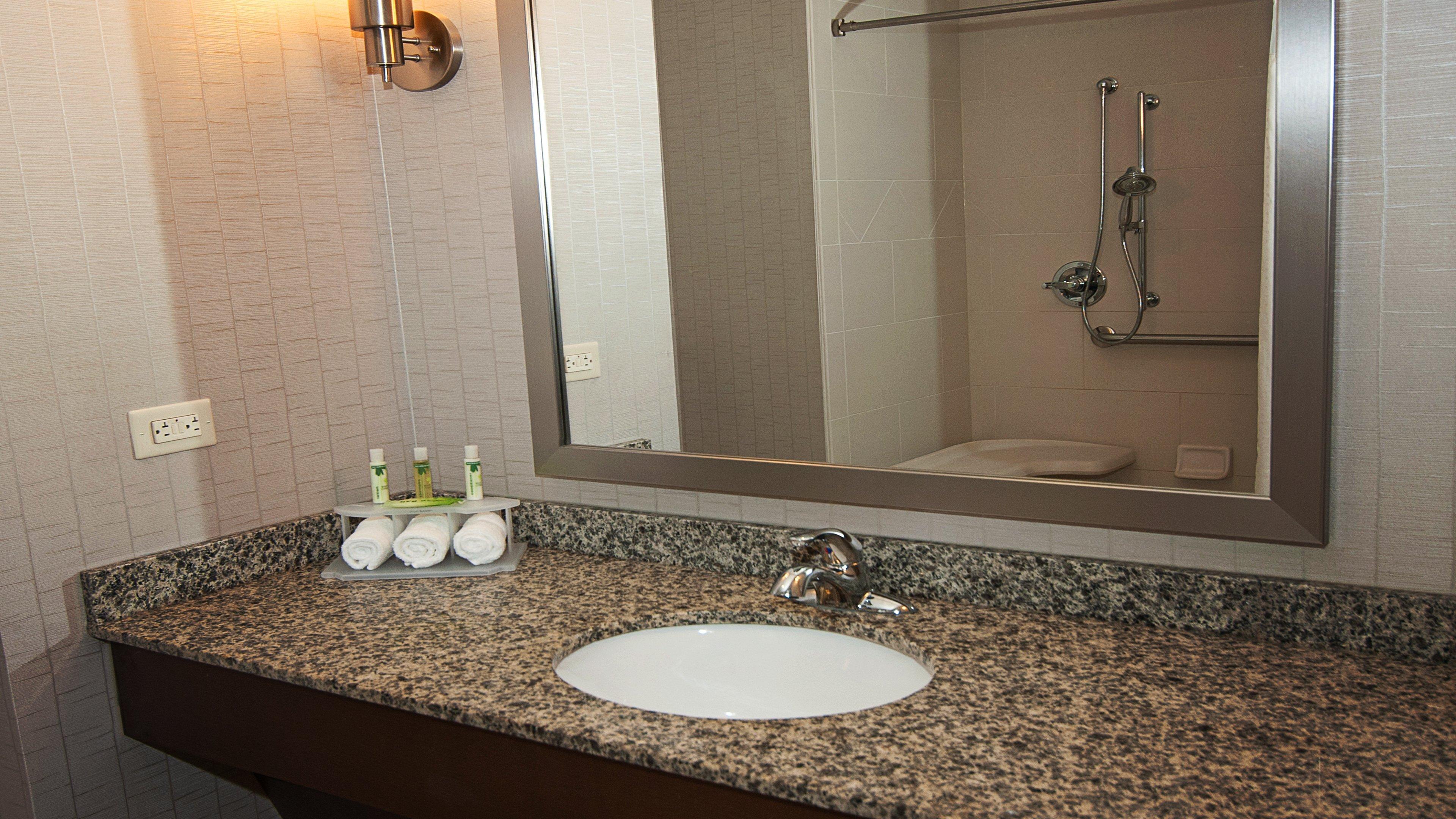 Holiday Inn Express Hotel & Suites Wichita Northeast By Ihg Kültér fotó